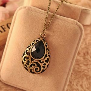 Black and Gold TearDrop Pendant Necklace